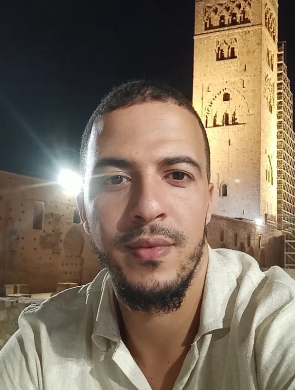 الراقي ياسين مزكيني